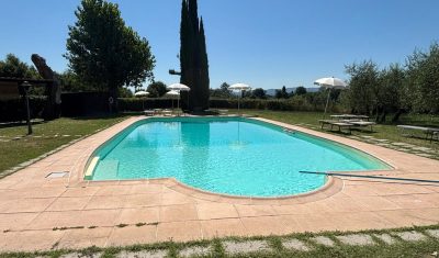 piscina in casa vacanze in Toscana